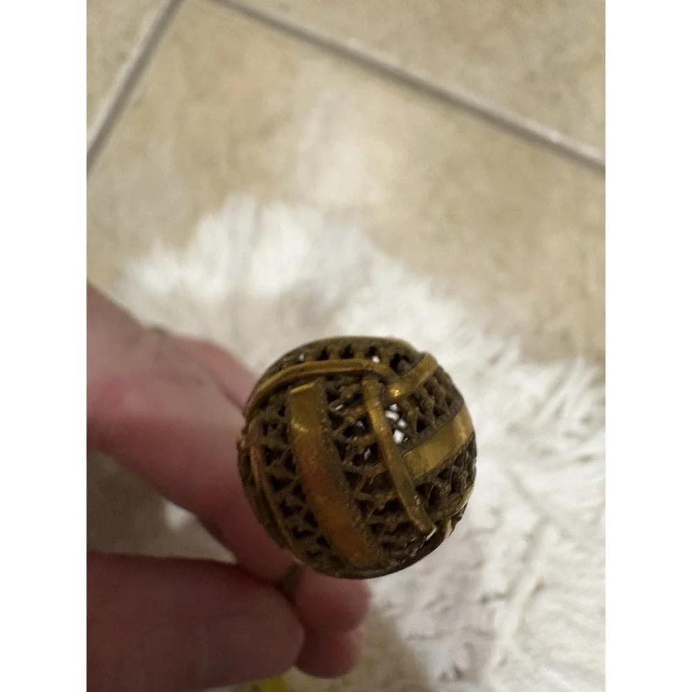Antique Hatpin Stylish Gold Tone Chic Ball‎ Fine Collectible